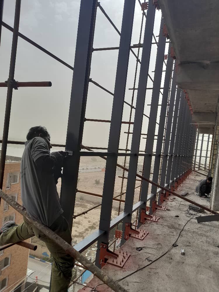 مزایای فنی کرتین‌وال نسبت فریم‌لس